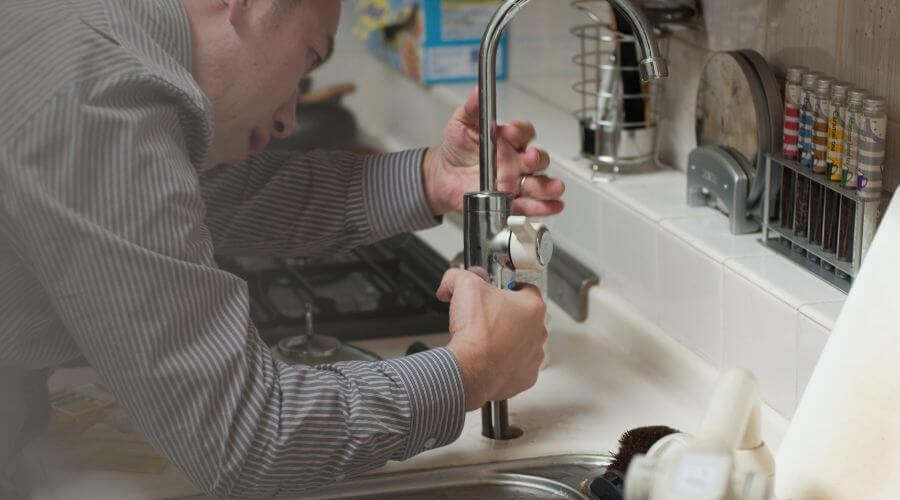 Professional expert plumbing services in Viburnum, MO